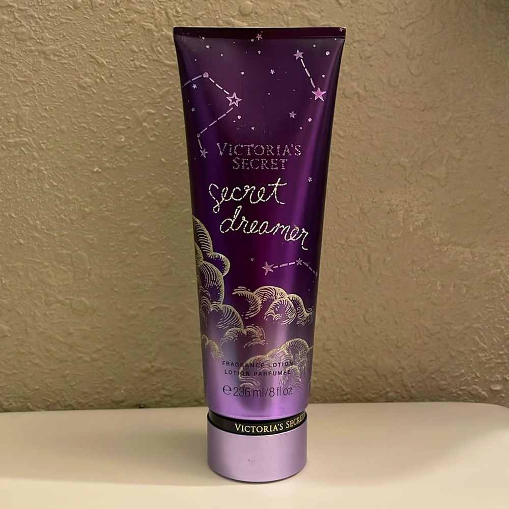 VS Secret Dreamer Fragrance Lotion